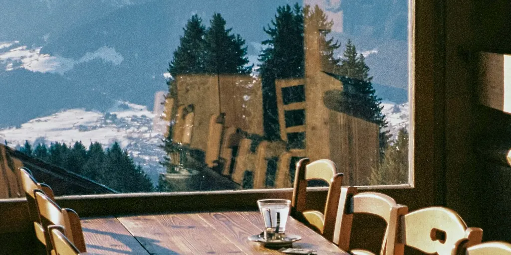 St Gervais tableside view of mountains