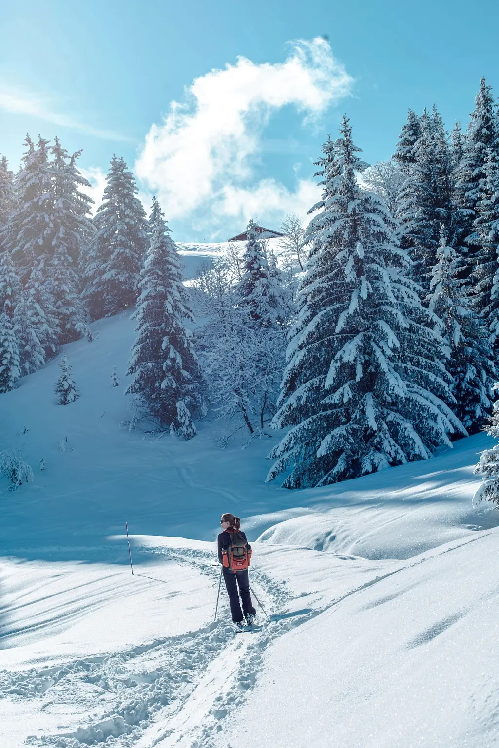 Skiing in La Clusaz on a sunny day